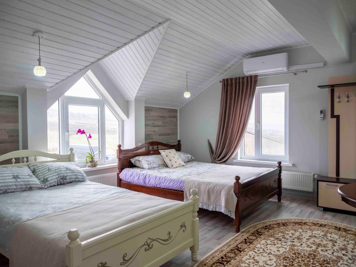 Conacul Mierii Villa Straseni Екстериор снимка