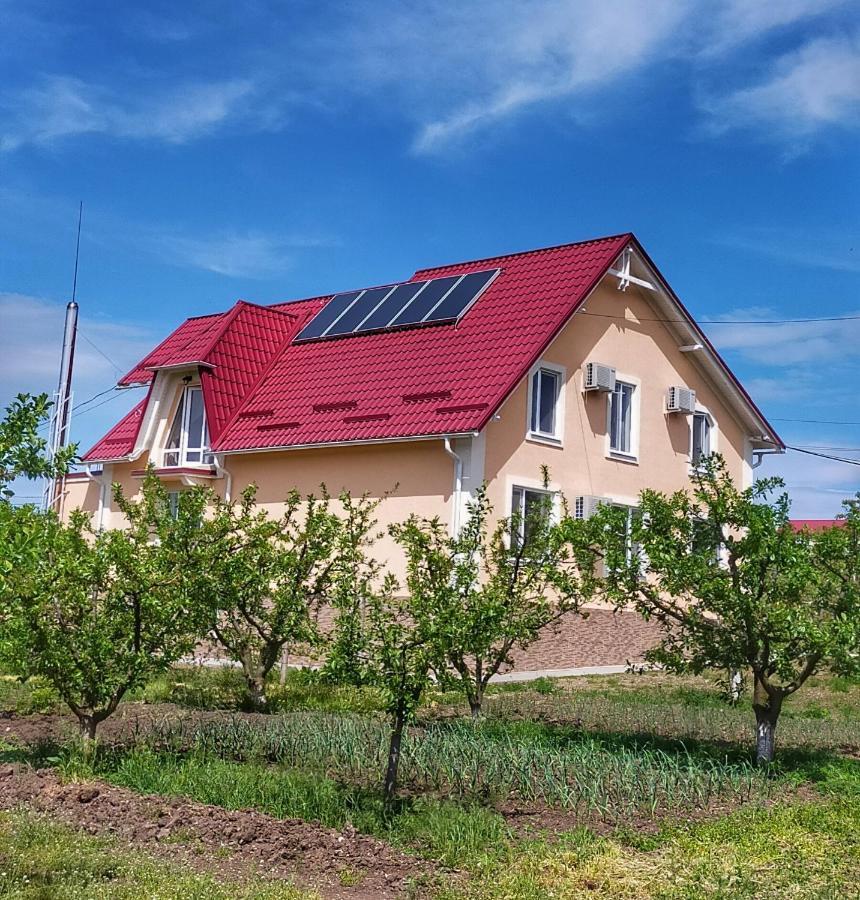 Conacul Mierii Villa Straseni Екстериор снимка