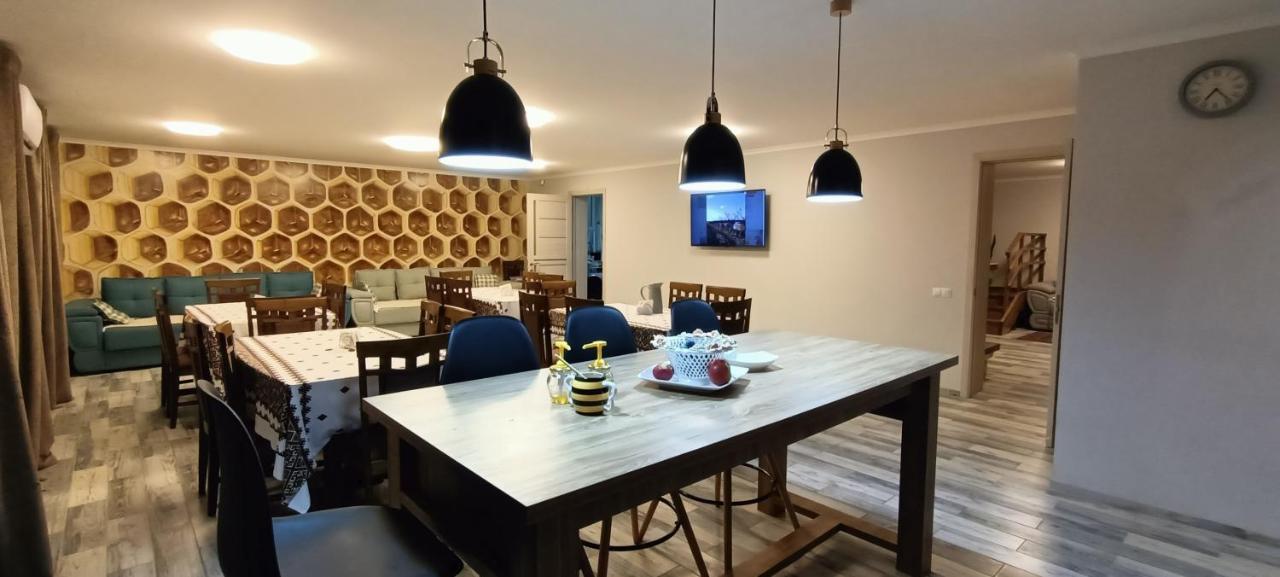 Conacul Mierii Villa Straseni Екстериор снимка