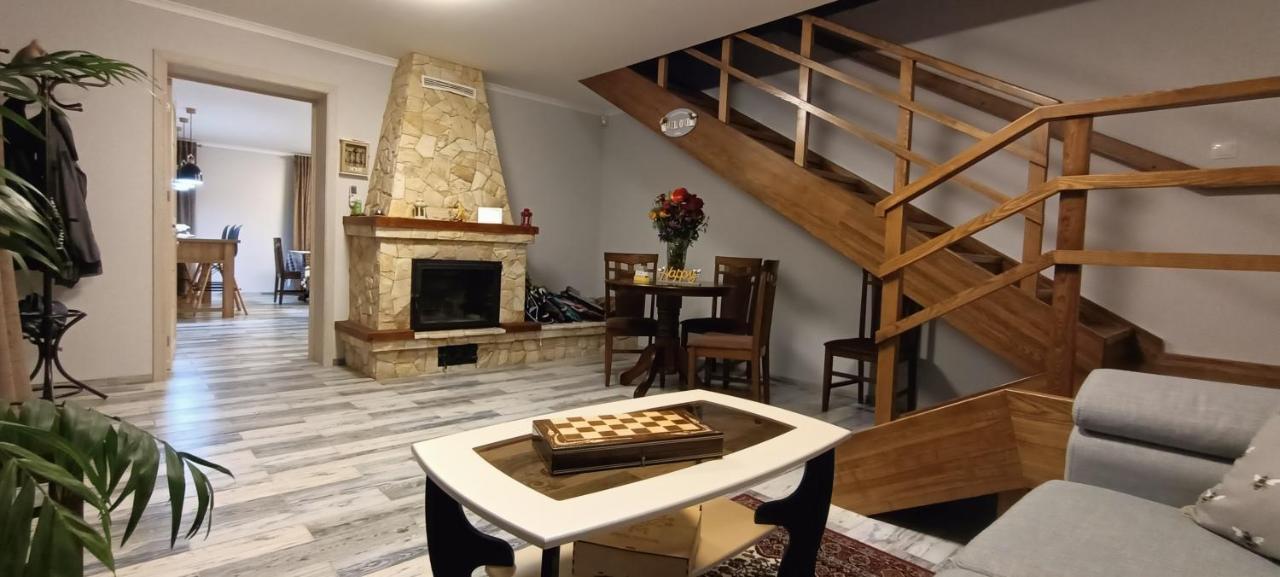 Conacul Mierii Villa Straseni Екстериор снимка